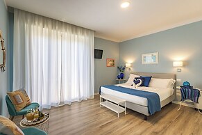 B & B La Cornice - Gina Room With Bathroom and Private Terrace