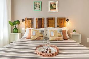 B & B La Cornice - Gina Room With Bathroom and Private Terrace