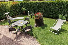 B & B La Cornice - Gina Room With Bathroom and Private Terrace