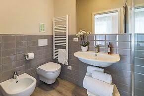 B & B La Cornice - Gina Room With Bathroom and Private Terrace