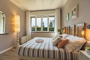 B & B La Cornice - Gina Room With Bathroom and Private Terrace