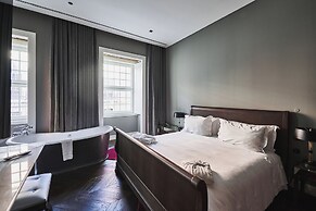 O’Artista Suites by Europe