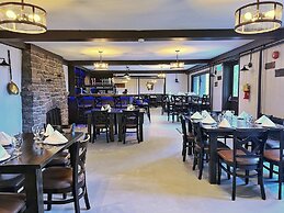 Inn at the Falls