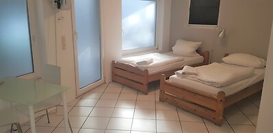 MiamarMaxipartments - Merkenicher Straße