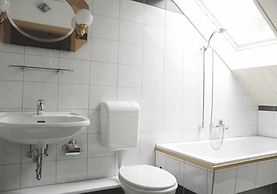 Apartment-FeWo Dresden-Briesnitz