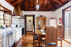 Casa Rural Tomasín by Isla Bonita