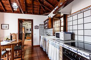 Casa Rural Tomasín by Isla Bonita