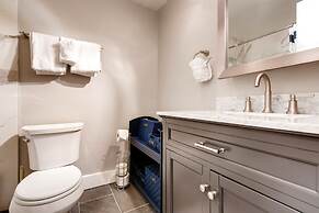 Gold Camp Condominiums by CRMR