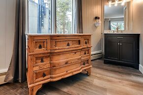 Gold Camp Condominiums by CRMR