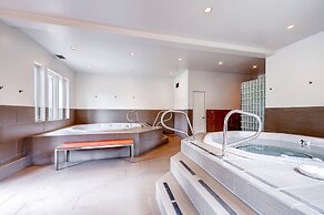 Gold Camp Condominiums by CRMR