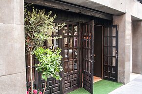 Olé Backpackers Hostel