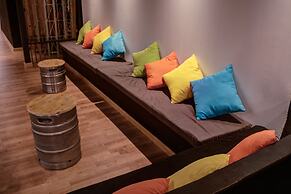 Olé Backpackers Hostel