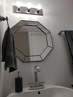 Gorgeous Beach Front Studio