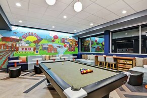 Tru by Hilton Richmond