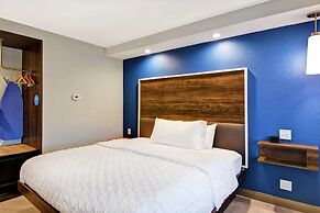 Tru by Hilton Richmond