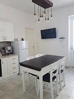 Lu Salentu White House