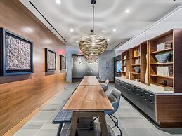 Global Luxury Suites at Reston Town Center