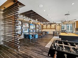 Global Luxury Suites at Reston Town Center