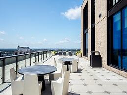 Global Luxury Suites at Reston Town Center