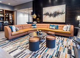 Global Luxury Suites at Reston Town Center