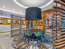 Global Luxury Suites at Reston Town Center
