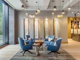 Global Luxury Suites at Reston Town Center