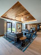 Global Luxury Suites at Reston Town Center