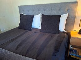 Mackenzie Motels