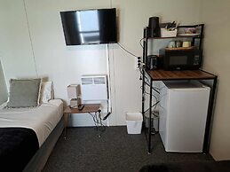 Mackenzie Motels