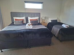 Mackenzie Motels