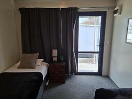 Mackenzie Motels