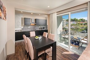 Hotel Central Beach 9