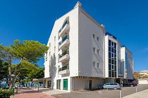 Hotel Central Beach 9