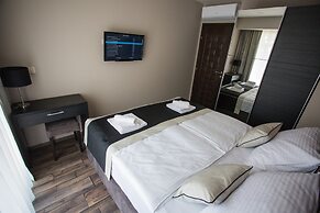 Hotel Central Beach 9