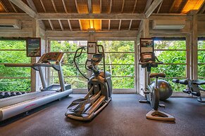 Cliffront Tropical Villa Cantik