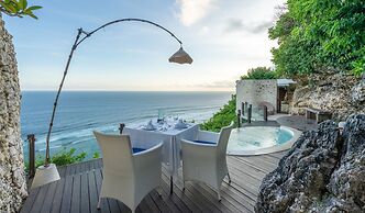 Cliffront Tropical Villa Cantik