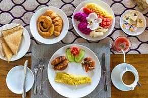 Cliffront Tropical Villa Cantik