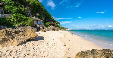 Cliffront Tropical Villa Cantik