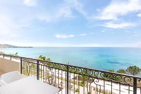 King Maron Wellness Beach Hotel