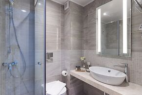 King Maron Wellness Beach Hotel