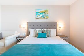 King Maron Wellness Beach Hotel