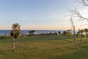 King Maron Wellness Beach Hotel