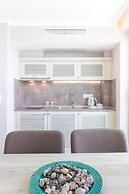 King Maron Wellness Beach Hotel