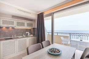 King Maron Wellness Beach Hotel