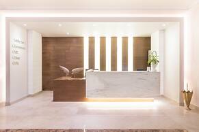 King Maron Wellness Beach Hotel