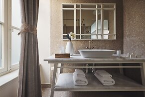 Bohemian Suites Athens