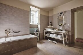 Bohemian Suites Athens