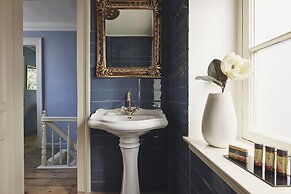 Bohemian Suites Athens