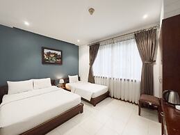 Hoang Yen Hotel - Phu My Hung