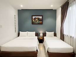 Hoang Yen Hotel - Phu My Hung